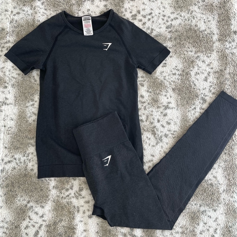 Women's gymshark set